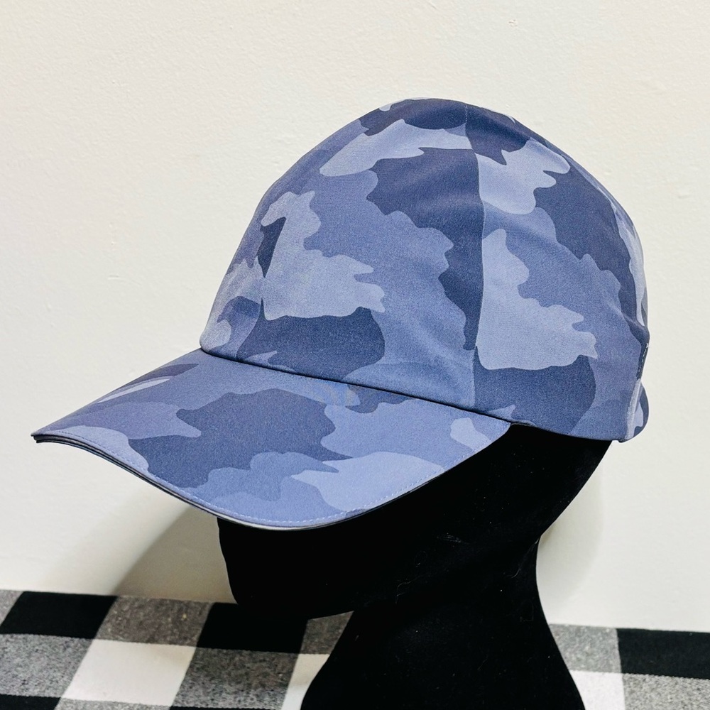 Lululemon Fast and Free Running Hat WovenAir Blue Cameo One Size